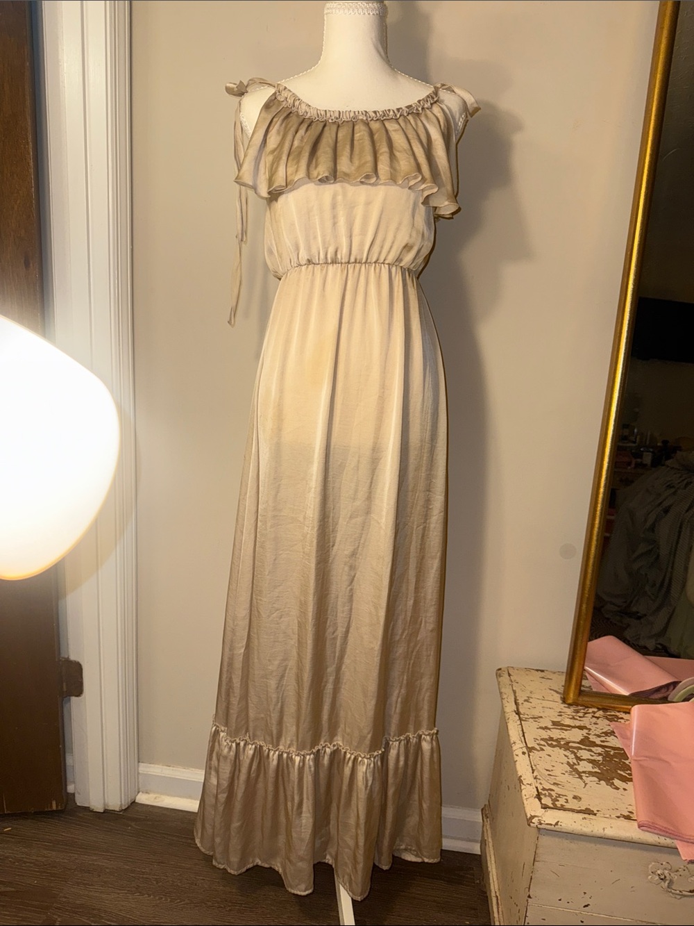 H&M Beige Ruffled Maxi Dress - Picture 4 of 6